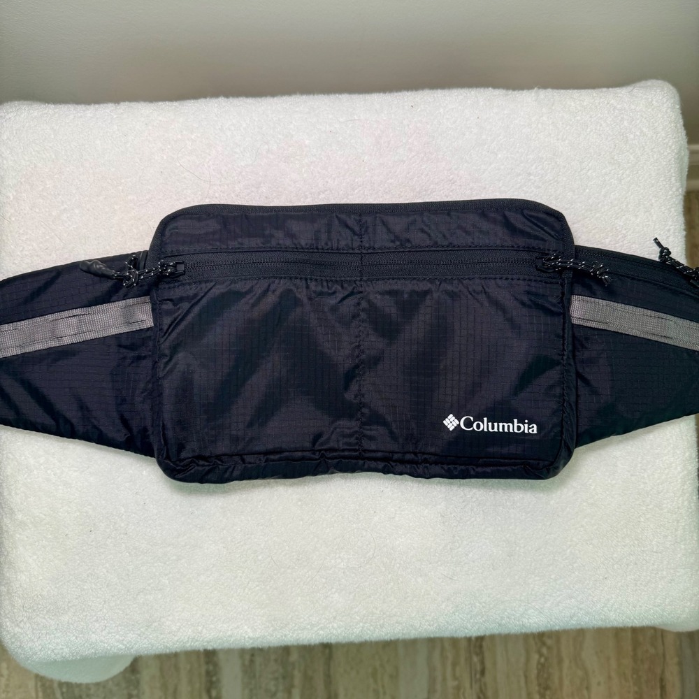 Columbia Black Ripstop Nylon Fanny Pack Waist Bag Slim Quilted  Unisex O/S